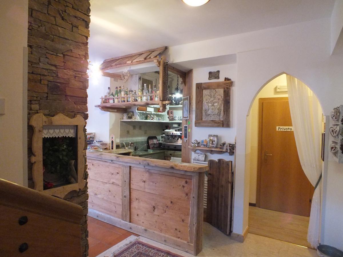 Garni Defrancesco Otel Campitello di Fassa Dış mekan fotoğraf